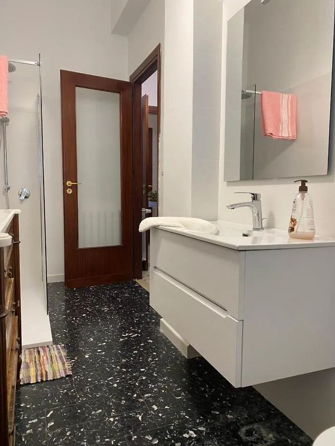 Holiday & House - Imparato Vacanze Prestige Palermo Stadio Via Dei Nebrodi Apartman